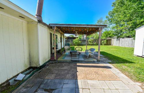 10 Minutes from IAH and Mall, Newly Rehabbed - Foto 73