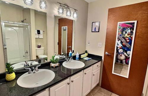 Radical 80's Getaway! A Blast From The Past! - Foto 48