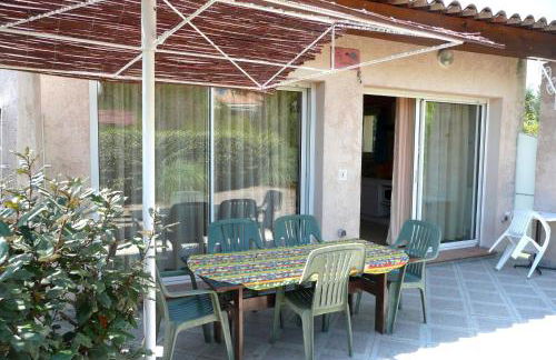 15mn de Cannes, Villa la Soleiade , Gites , type T2, clim, piscine, parking au Lac de Saint-Cassien VAR - Foto 21