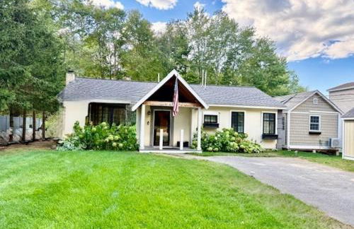 The Winnisquam Jewel-An Elegant Lakefront Retreat - Foto 1