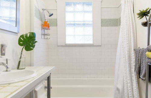 Peaceful Bungalow with Fenced Yard near Shops and Cafes - Photo 19