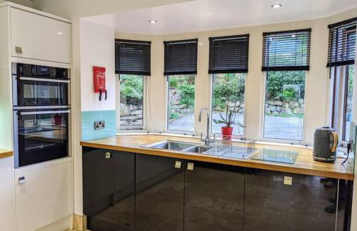 Detached 4 Bedroom Luxury Home - Foto 2