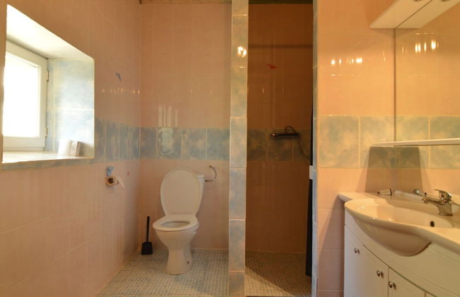 Lovely Holiday Home in Osmanville With Terrace - Foto 12