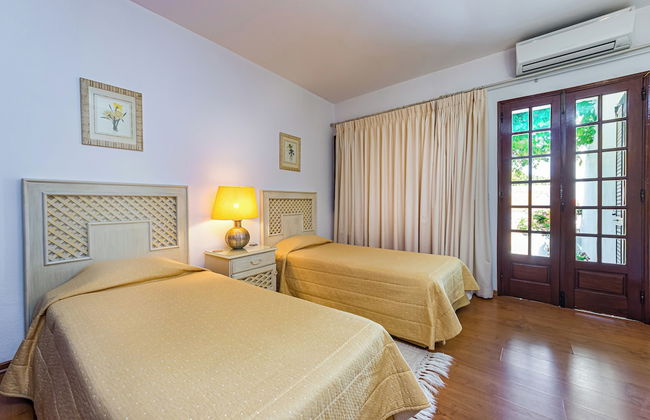 Albufeira Villa El-gharb Private 4 Bedrooms - Photo 6