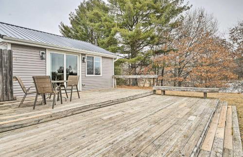 Waterfront Castle Rock Lake Cabin with Deck and Grill - Foto 20