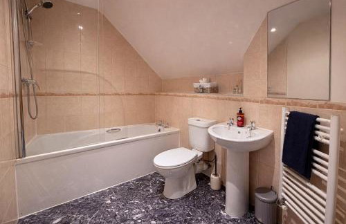 Montrose Town Retreat-2BR modern, cosy, prime area - Foto 3