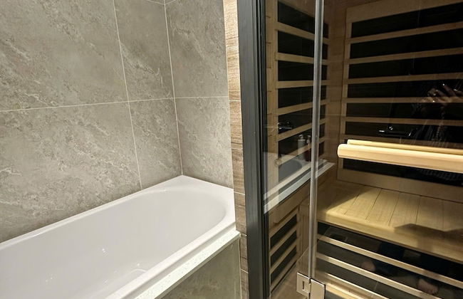 Onsen Landmark Luxury Apartments - Photo 70