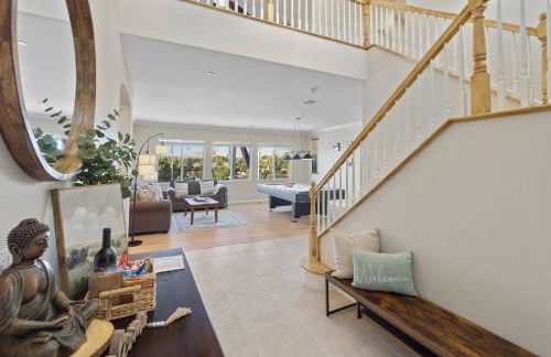 Sunset Crest - Home with stunning views, Pool, BBQ - Foto 3