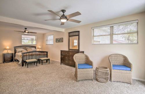 Riverfront Family Home Yard, Orchard, Dock! - Foto 13