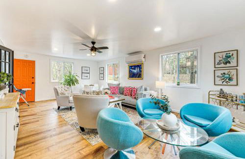 Deck, Fire Pit and Pool Access at Poconos Retreat! - Foto 11