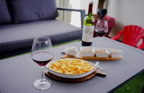 Lumimizan- Spacieux, grand balcon, wifi, lac et plage - Foto 34