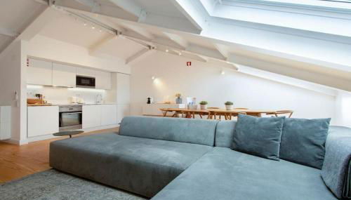 Liberdade Stylish Attic Apt with AC and City View - Photo 3, stove
