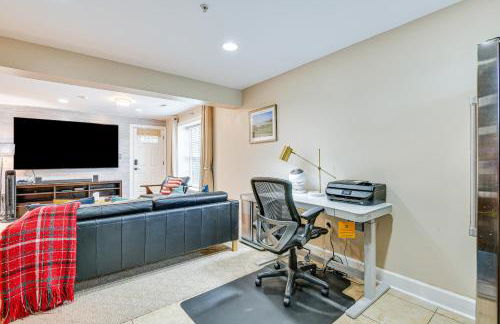 Pet-Friendly DC Area Condo with Yard! - Foto 11