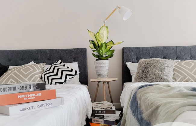 Icon City Premier Suites by WeCare - Photo 75