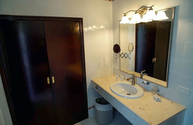 V Royal Luxury Villas - Foto 68