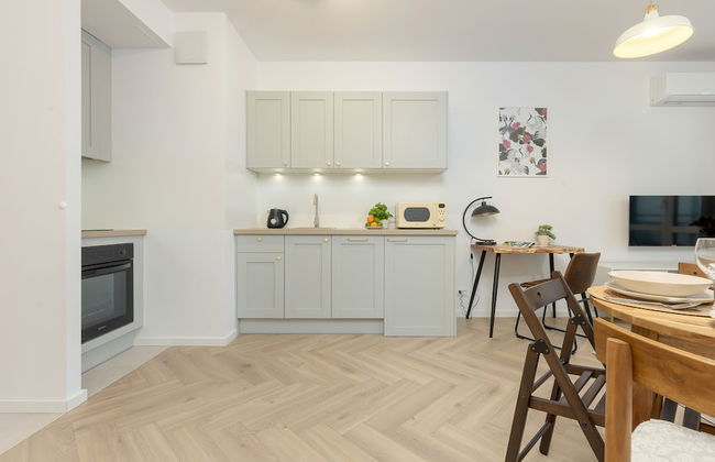 Modern Apartment With Balcony by Renters - Foto 6