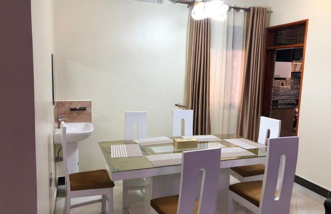 2 Bed - Sleeps 4 - Free Airport Shuttle - Foto 15