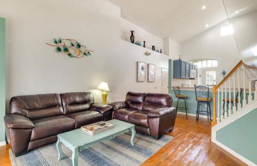 Poolside Lounge and Theme Park Fun Davenport Home - Foto 5