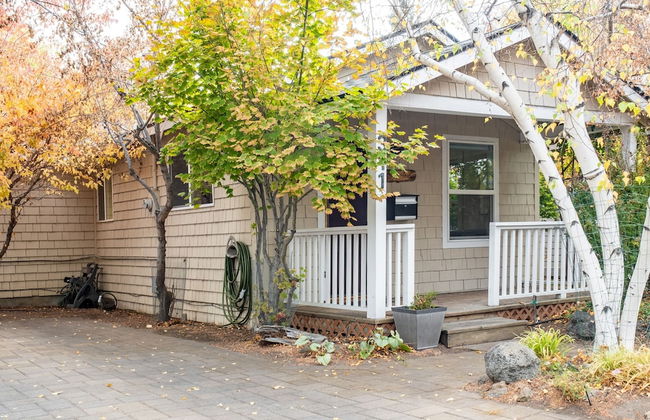 Riverfront Bend by Avantstay Private Dock Kayaks Large Yard w Views Hot Tub - Foto 28