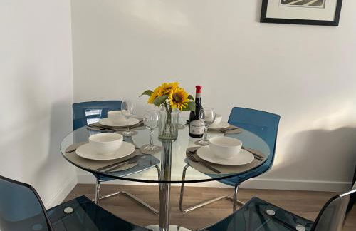 Luxury One Bedroom Apartment in Borehamwood-Free Parking - Foto 6