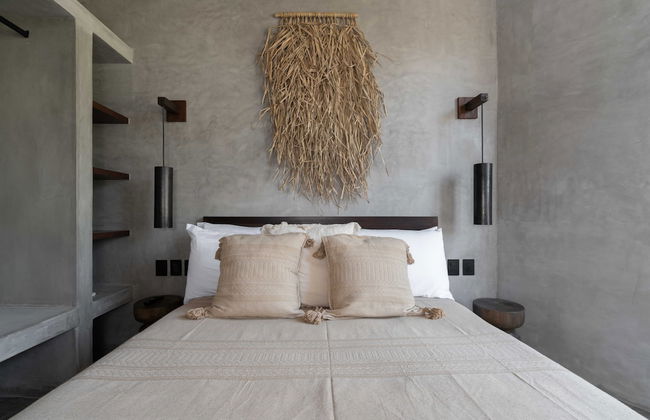 Esencia Villas - Photo 34