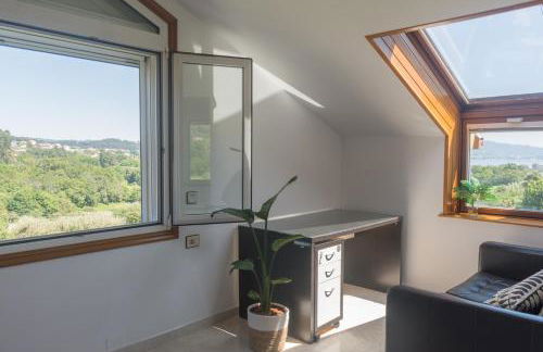 Casa con jardín y gran terraza con vistas al mar - Foto 17