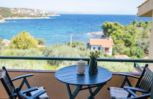 The Yellow Houses - Photo 11