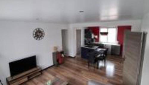 T3, 2 chambres avec parking privé - Photo 1, stove