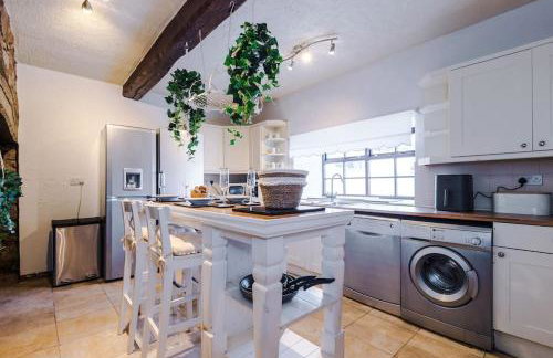 Spacious 5BR Home w/Game Room - Foto 3