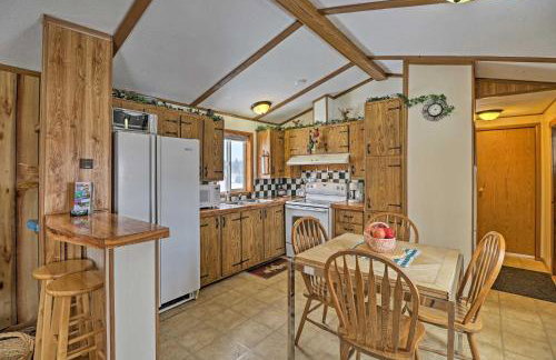 Columbia Falls Home about 22 Mi to Glacier Natl Park! - Foto 9