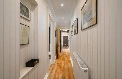 Elegant Flat with Garden in Edinburgh West End - Foto 18