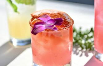 Luxury Pamper Home Hot Tub & Sauna Ladies Retreat - Photo 15