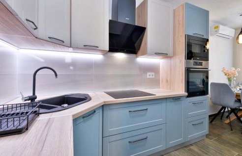 5 Bedroom Cozy Home In Desni Stefanki - Foto 8