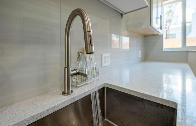 Uhost AI 1BR Sleek Modern Retreat - Foto 12