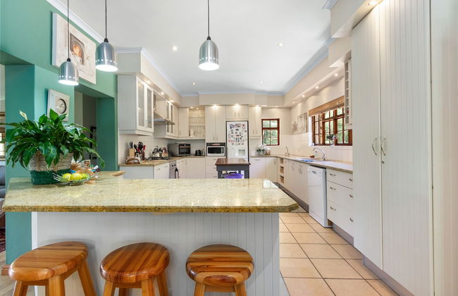 Panaderos - Photo 15