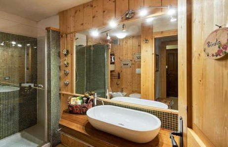 Spazio pratico e luminoso per viaggiatori d affari - Foto 26