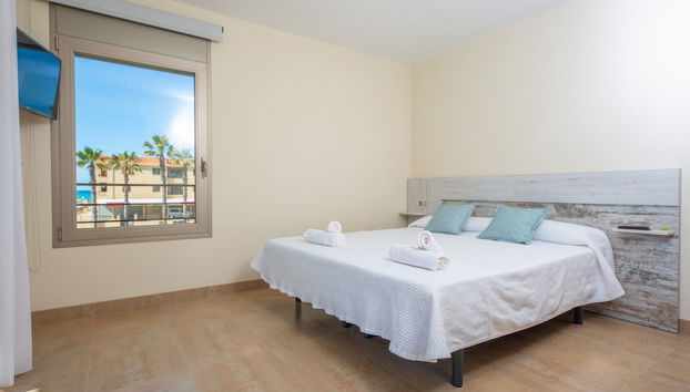 Joan - House In Can Picafort. Free Wifi - Foto 3, Habitación