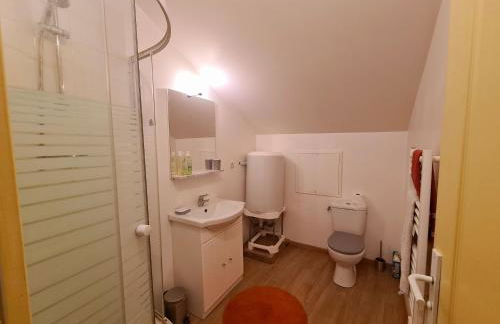 Le Studio Bis - Appartement meublé tout confort Centre Ville - Foto 13