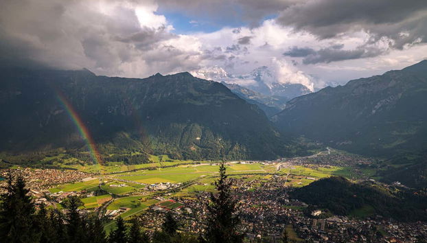 Panorámica de Interlaken desde el mirador Harder Kulm