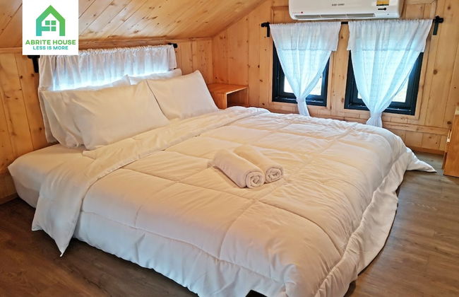 Tiny House on Koh Lanta Only 2 Mins Walk to the Beach - Photo 2