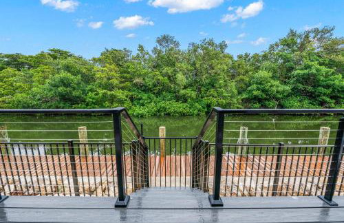 Coastal Escape at Hunter's Point - Foto 43