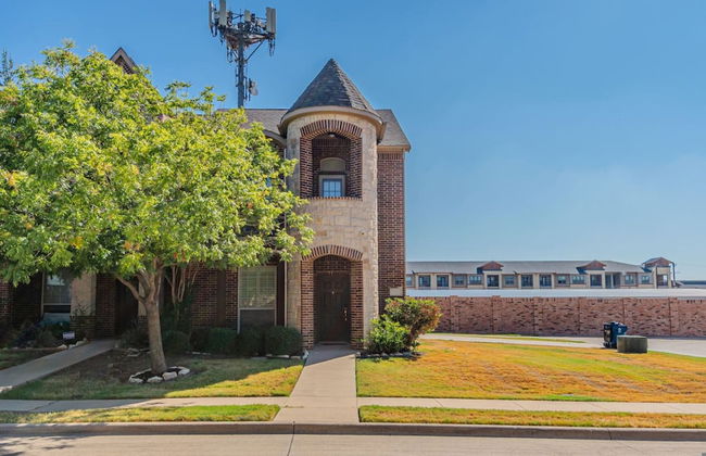 The Castle by the Lake w Pool Balcony Grandscape - Foto 1