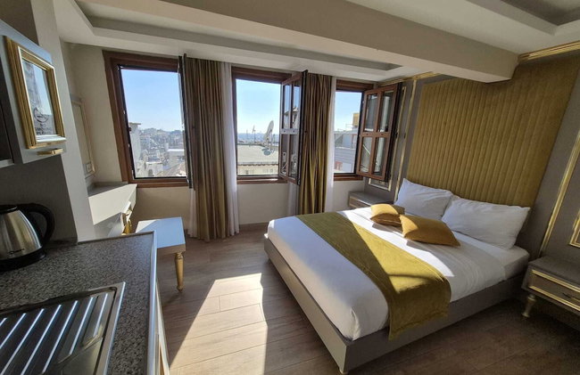 Taksim La Marino Hotel - Photo 29