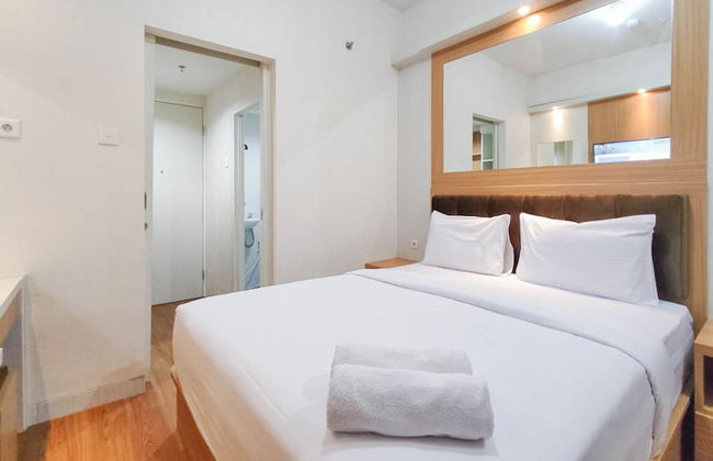Minimalist And Homey Studio At Amartha View Apartment - Foto 3