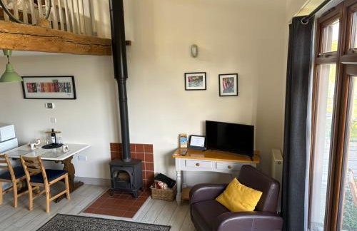 Poachers Hut 1-bed Cottage, Sleeps 2, Pet Friendly - Foto 45