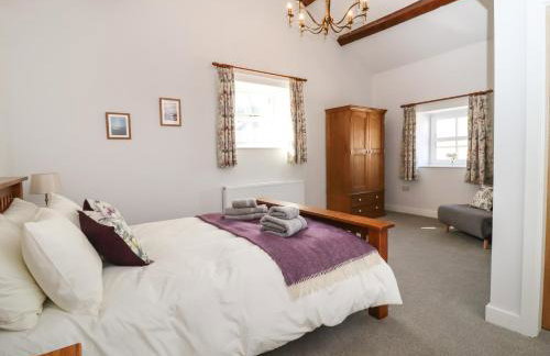 3 Hull House Cottage - Photo 10