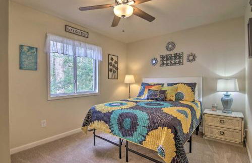 Pool Access, Deck and Grill Ocean Pines Getaway - Foto 15