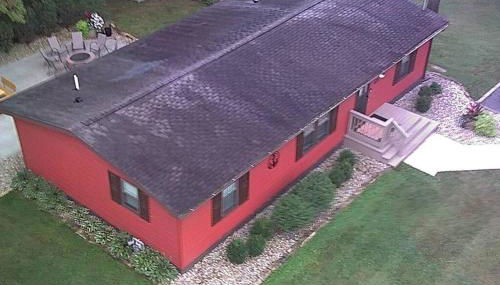 The Red Haven at Conneaut Lake - Foto 1