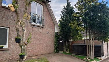 ZWITSCHERNEST Stilvolle helle Ferienwohnung Gästezimmer Monteurwohnung für 1 bis 6 Personen 3 Zimmer 60 qm - Foto 4