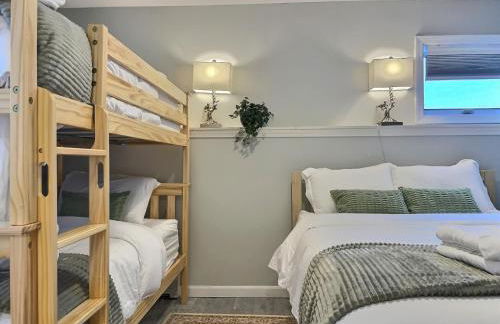 SnowDen - Pool, Gym, Hiking, Fireplace! - Foto 7